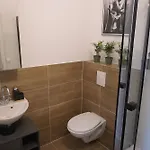 Modernes Zuhause Im Zentrum Von Schoeneberg アパート