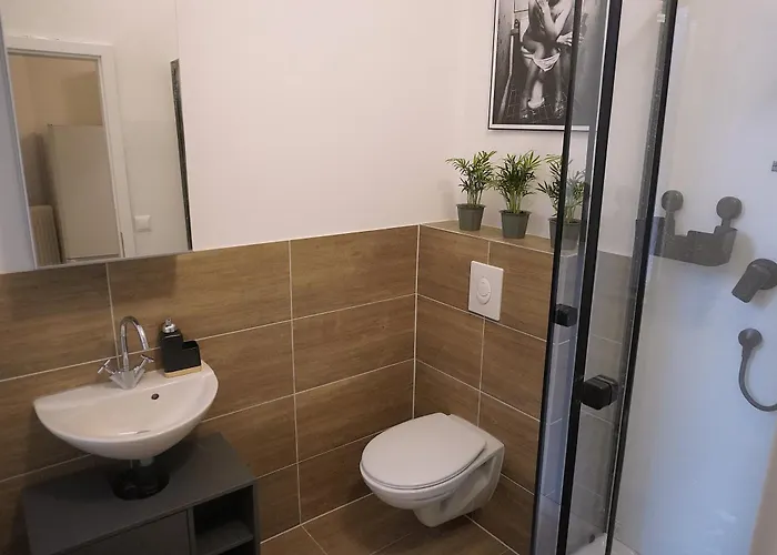 Modernes Zuhause Im Zentrum Von Schoeneberg Διαμέρισμα