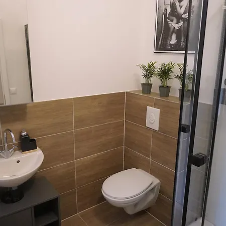 Modernes Zuhause Im Zentrum Von Schoeneberg Апартаменты